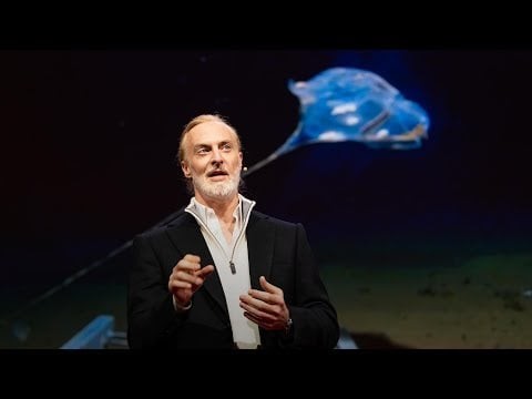 What's at the bottom of the ocean -- and how we're getting there | Victor Vescovo
