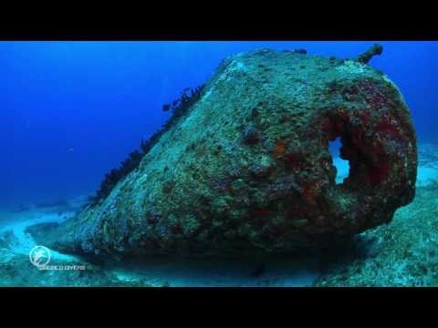 Wreck Dive in Cancun C-58 Biggest National Marine Park in México