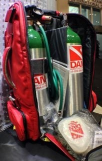DAN's new dual cylinder Oxygen First Aid backpack