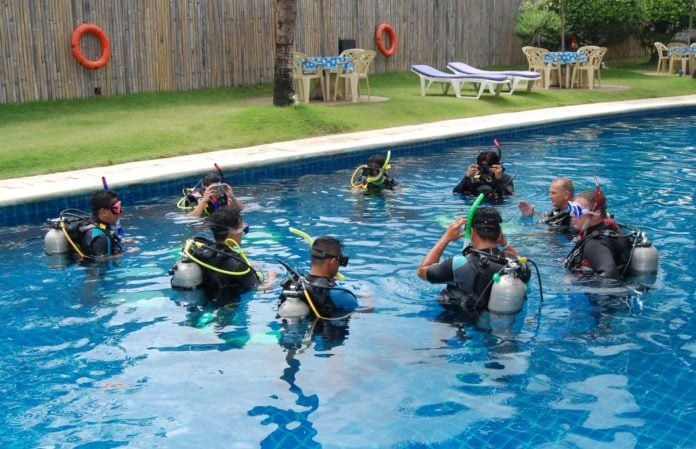 safe diving skills