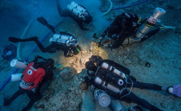 Human Skeleton Found In Aegean Sea Shipwreck (Photo credit: Brett Seymour, EUA/WHOI/ARGO)