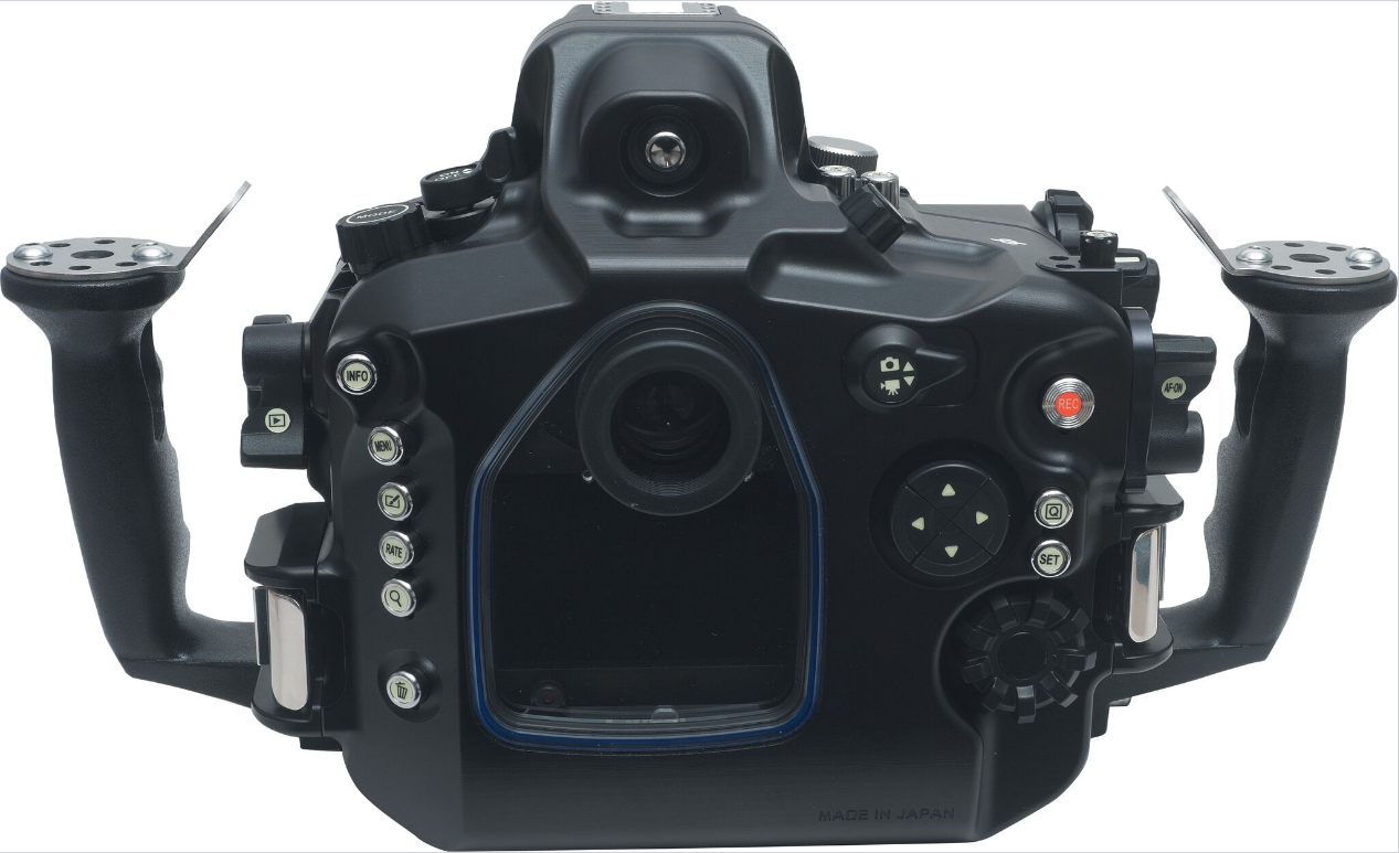 SEA&SEA has unveiled a new underwater housing for Canon EOS 5D Mark IV And III digital cameras.