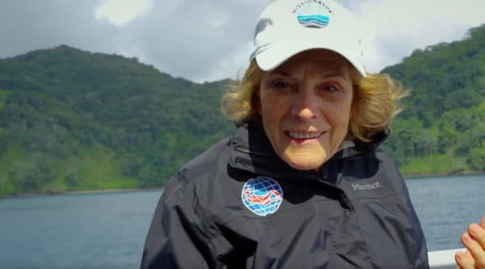PADI Showcases Women Ocean Conservationists