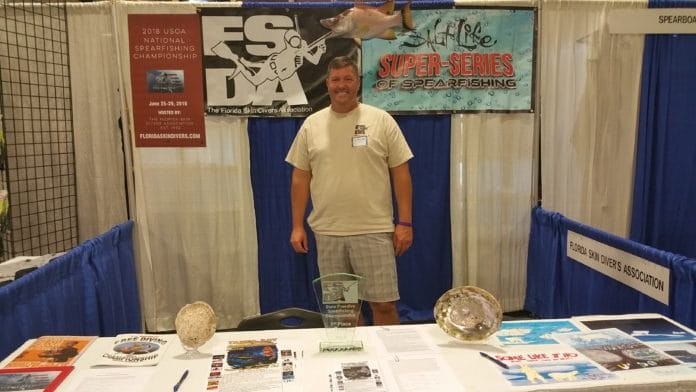 Bill VanDeman of the Florida Skin Divers Association