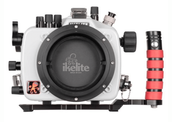 200DL Underwater Housing for Sony Alpha A7 III, A7R III, A9 Mirrorless
