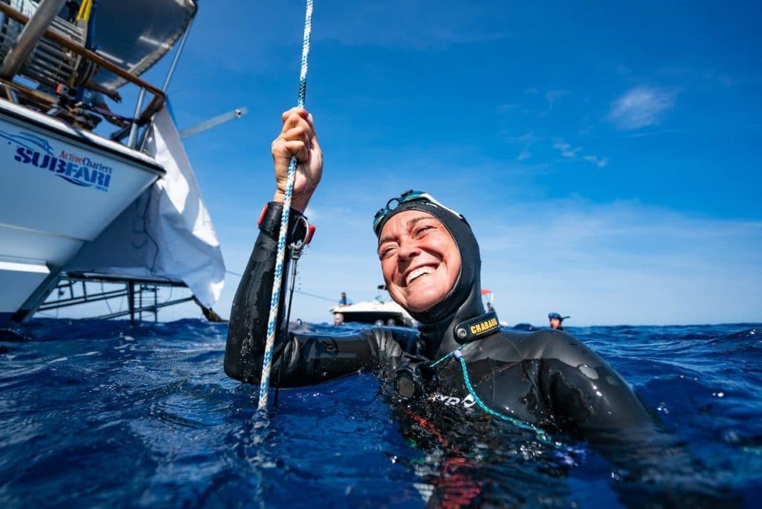 Alessia Zecchini Sets New CWTB Freediving World Record - DeeperBlue.com