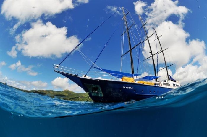 Diving &amp; sailing the Seychelles with the Sea Star liveaboard