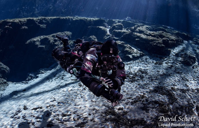 Becky Schott diving LIberty Rebreather Sidemount