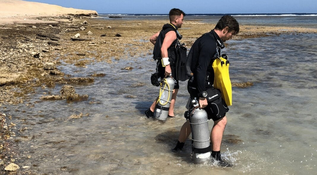 Deptherapy Ambassadors Tom Oates and Tom Swarbrick on their RAID Sidemount course last week at Roots Red Sea.