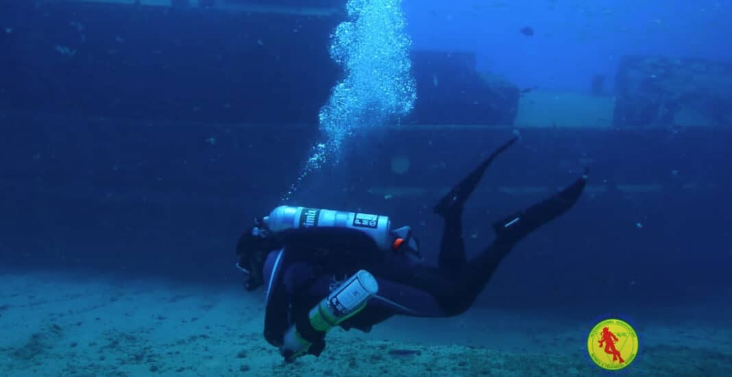 IANTD Diver (Image credit: YouTube/IANTD)