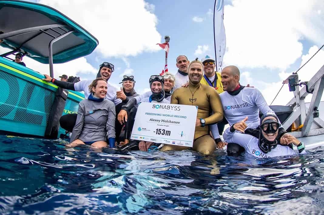 Alexey Molchanov Sets New AIDA Freediving Variable Weight World Record