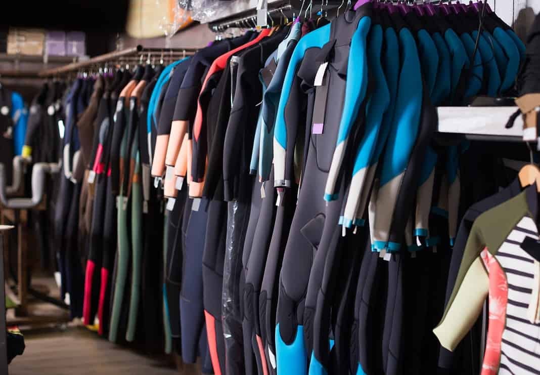 Ultimate Guide to Wetsuit Thickness and Temperature Guide for Divers