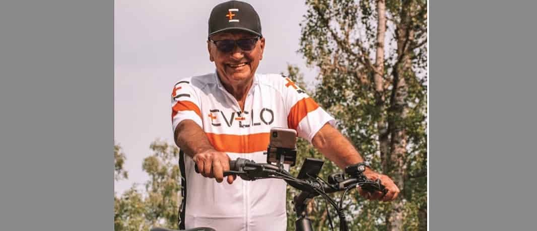 Aggressor Adventures Sponsors 80-Year-Old Cyclist Across Continents